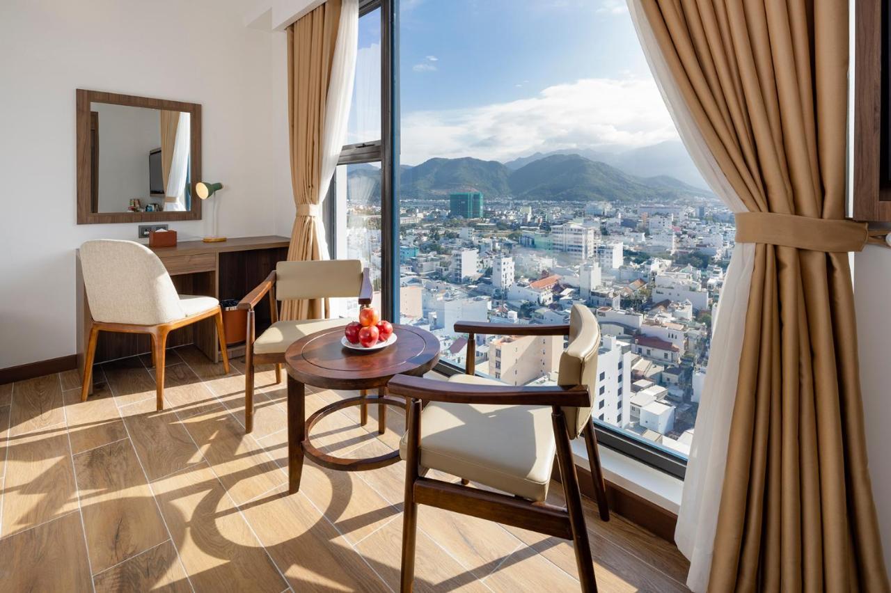 Miracle Luxury Nha Trang Hotel Luaran gambar