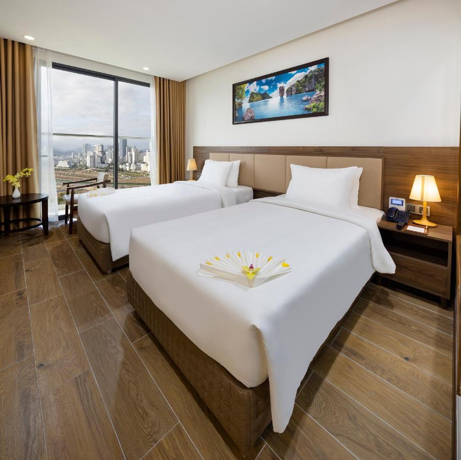 Miracle Luxury Nha Trang Hotel Luaran gambar